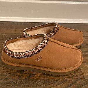 UGG Women’s Slippers